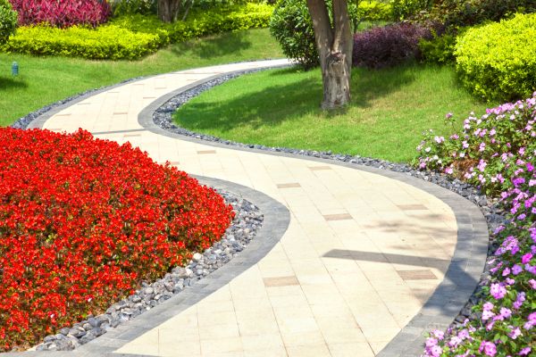 Garden Walkway Installation in Jacksonville